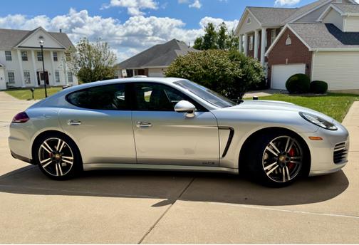 2015 Porsche Panamera Panamera GTS