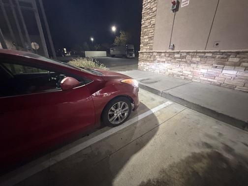 Red 2014 Hyundai Elantra GT Base