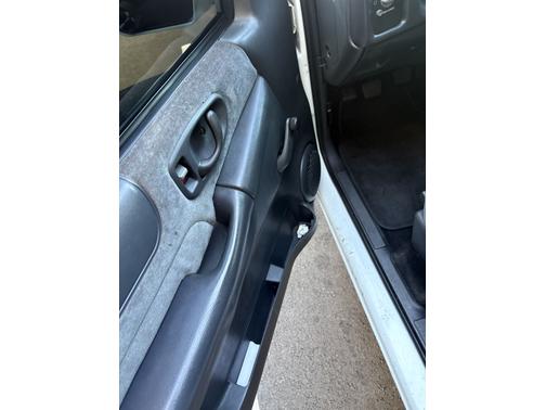 2000 Chevrolet Blazer Base