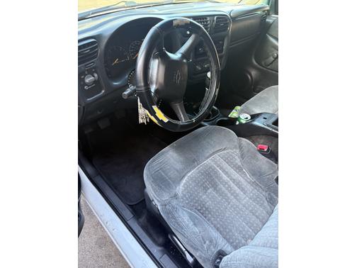 2000 Chevrolet Blazer Base