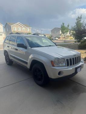White 2006 Jeep Grand Cherokee Laredo