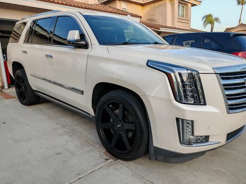 2015 Cadillac Escalade Platinum
