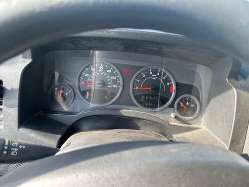 Gray 2008 Jeep Patriot Sport