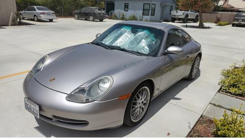 2001 Porsche 911 Carrera