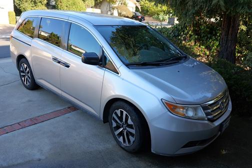 Silver 2013 Honda Odyssey LX