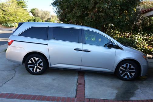 Silver 2013 Honda Odyssey LX