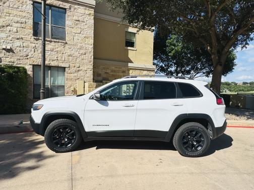 2020 Jeep Cherokee Trailhawk