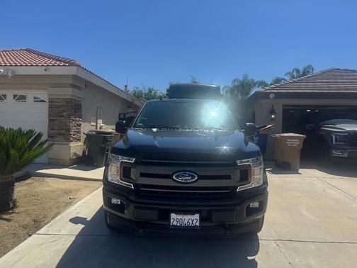 Black 2019 Ford F-150 XLT
