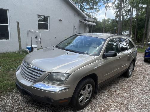 Photo 1 of 8 of 2004 Chrysler Pacifica Base