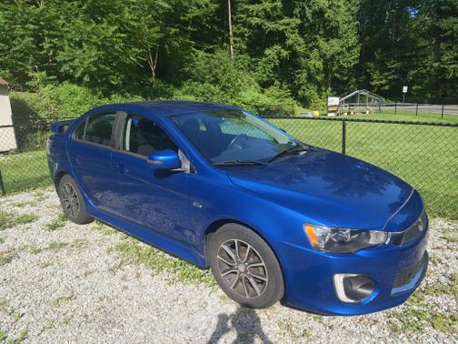 Blue 2016 Mitsubishi Lancer SE