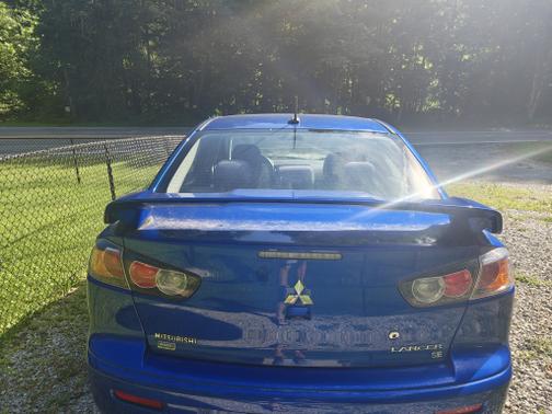 Blue 2016 Mitsubishi Lancer SE