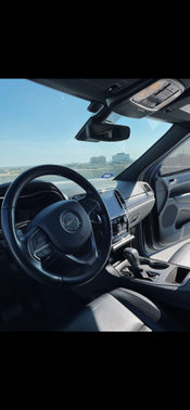 Photo 5 of 7 of 2020 Jeep Grand Cherokee Limited