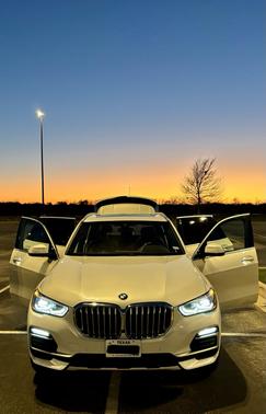 White 2021 BMW X5 PHEV xDrive45e