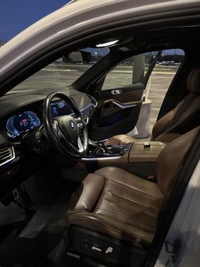 White 2021 BMW X5 PHEV xDrive45e