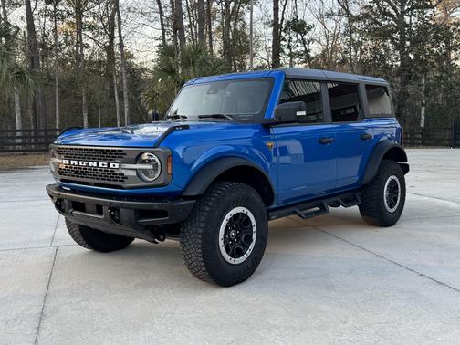 2022 Ford Bronco Badlands Advanced