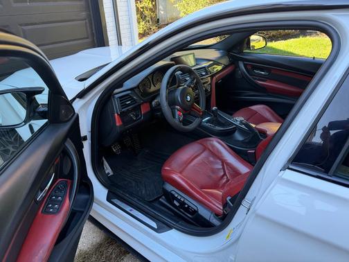 White 2015 BMW M3 Base