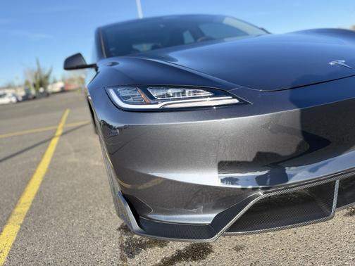 2024 Tesla Model 3 RWD