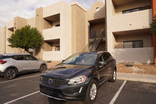 2015 Volvo XC60 T5 Drive-E Premier Plus