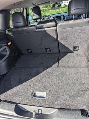 White 2018 Jeep Cherokee Trailhawk
