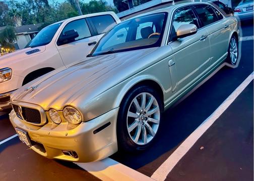 2008 Jaguar XJ8 L