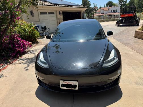 2019 Tesla Model 3 Long Range