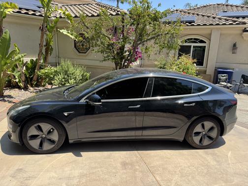 2019 Tesla Model 3 Long Range