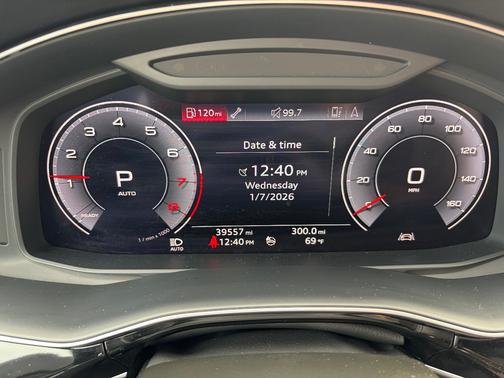 2020 Audi Q7 45 Premium Plus