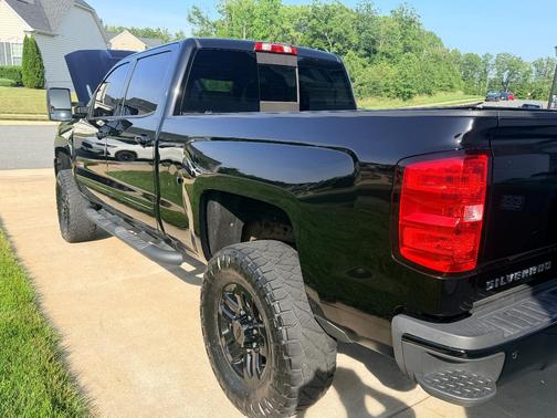 Black 2019 Chevrolet Silverado 2500 LTZ