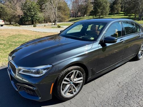 2016 BMW 750 i xDrive