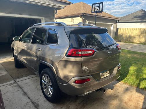 2017 Jeep Cherokee Overland