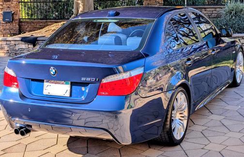 Blue 2008 BMW 550 i