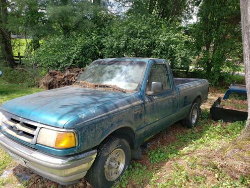 Green 1994 Ford Ranger STX