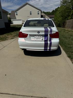 White 2011 BMW 328 i