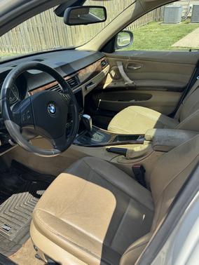 White 2011 BMW 328 i