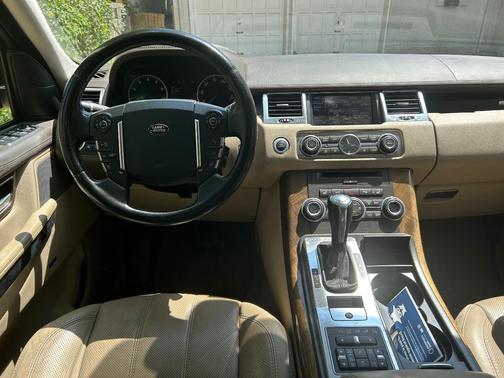 Black 2013 Land Rover Range Rover Sport HSE