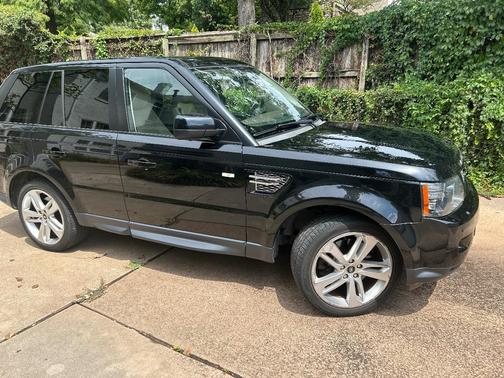 Black 2013 Land Rover Range Rover Sport HSE