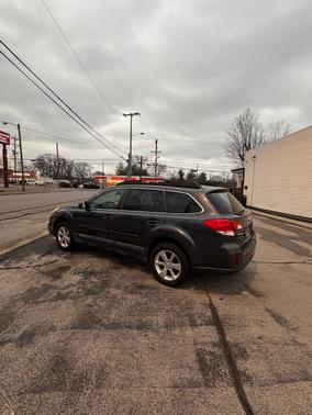 2013 Subaru Outback 2.5i Premium