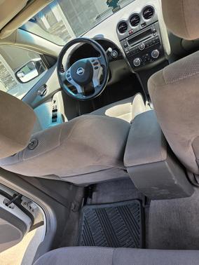 White 2008 Nissan Altima 2.5 S