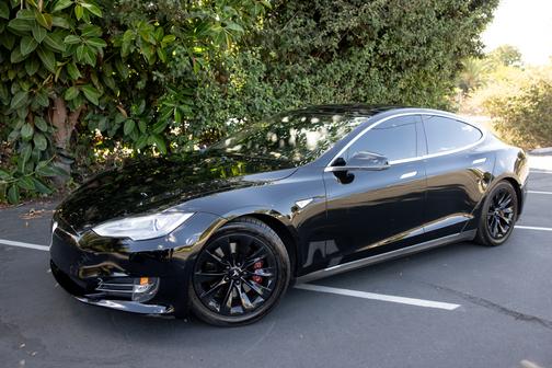 2013 Tesla Model S Base