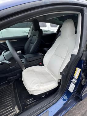 Blue 2023 Tesla Model 3 Base