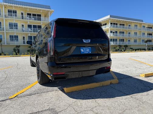 Black 2022 Cadillac Escalade ESV Sport Platinum