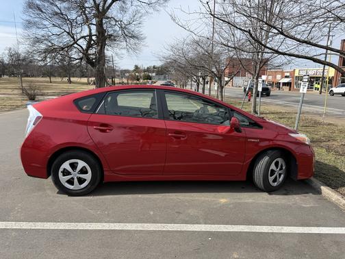 2014 Toyota Prius Two