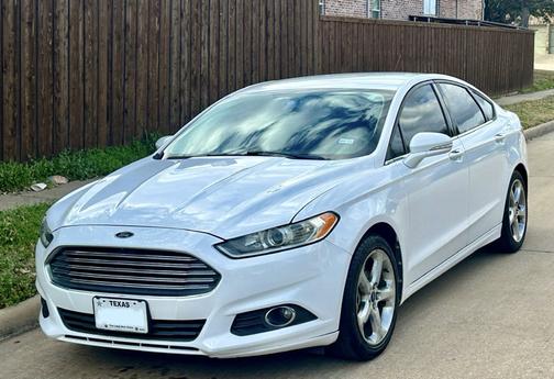 2013 Ford Fusion SE