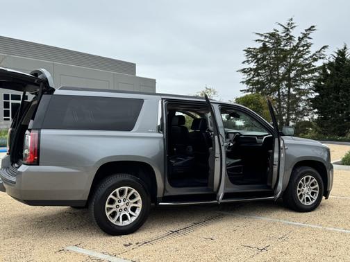 2020 GMC Yukon XL SLT