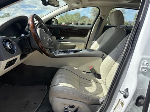 2012 Jaguar XJ L