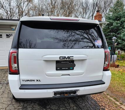 2019 GMC Yukon XL SLT