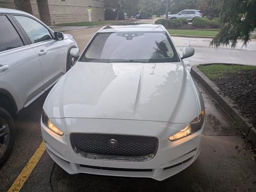 2019 Jaguar XE 25t