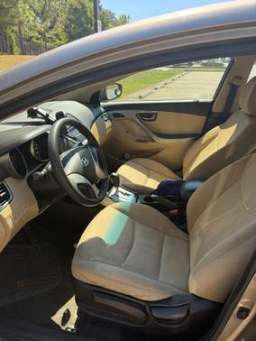 Gold 2012 Hyundai ELANTRA GLS