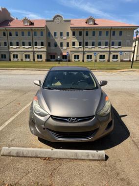 Gold 2012 Hyundai ELANTRA GLS