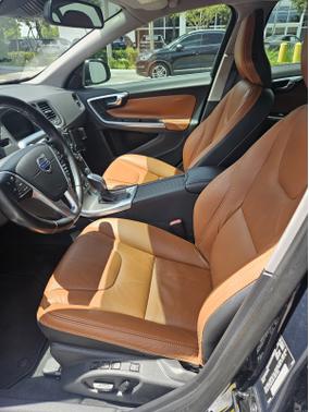 2013 Volvo S60 T5 Platinum